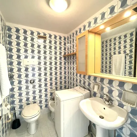 Hibiscus I Pineta Centre I 2dbl-3terrace-ac&parking *